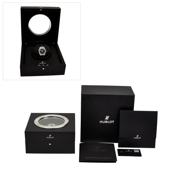 Hublot Classic Fusion 581.NX.1171.RX